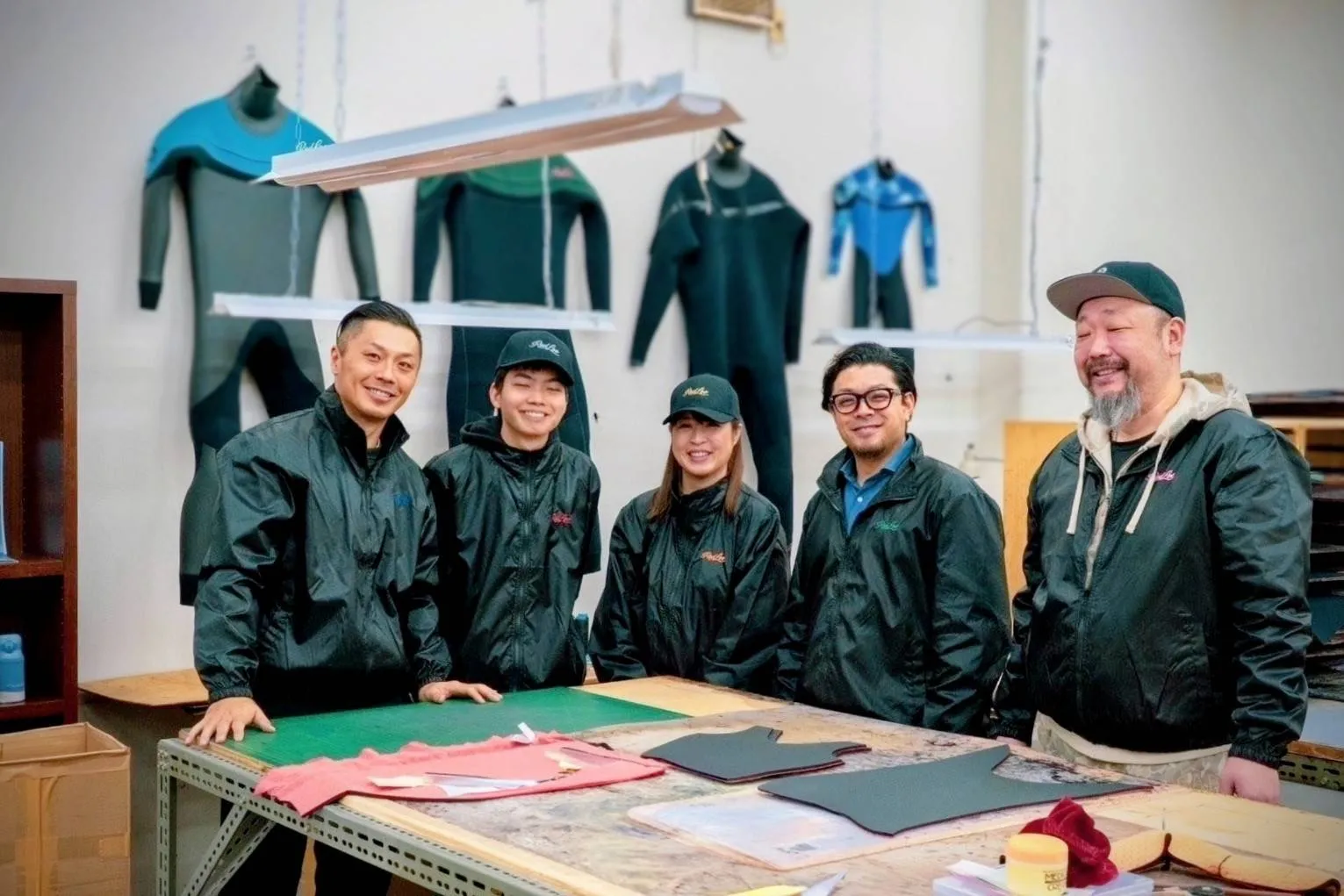 スタッフ集合写真